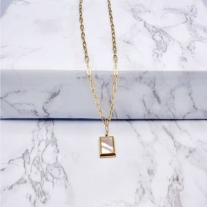 Mother of pearl rectangle pendant necklace
